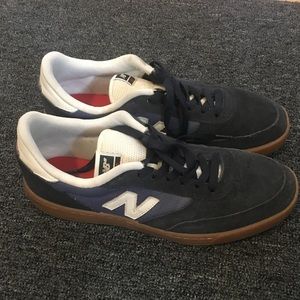 New balance sneakers men’s size 12